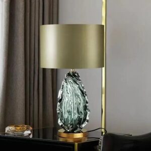 Modern Table Lamp Fashionable Art Desk Light